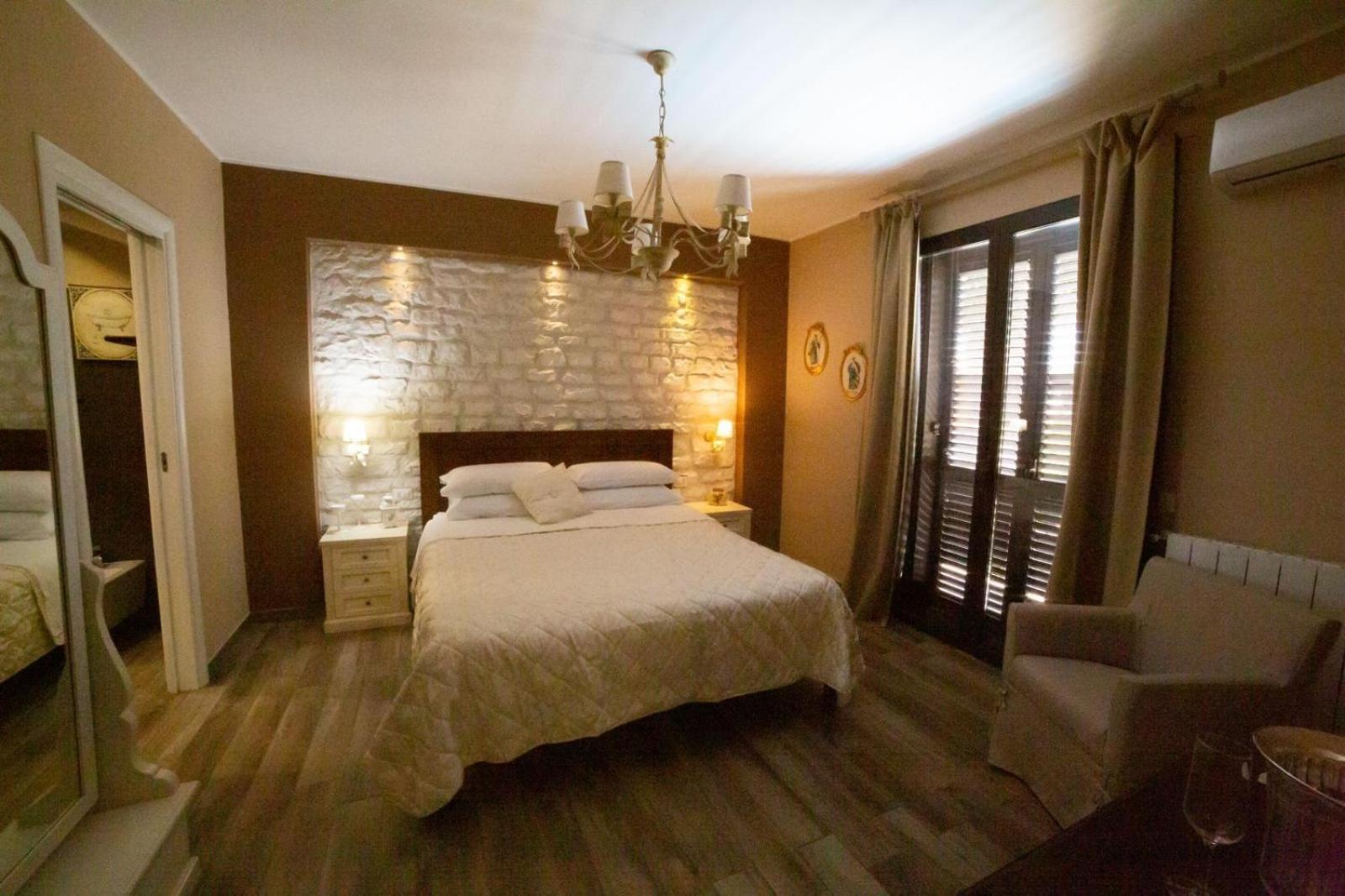 Hotel La Maison Odette à Mascalucia Extérieur photo